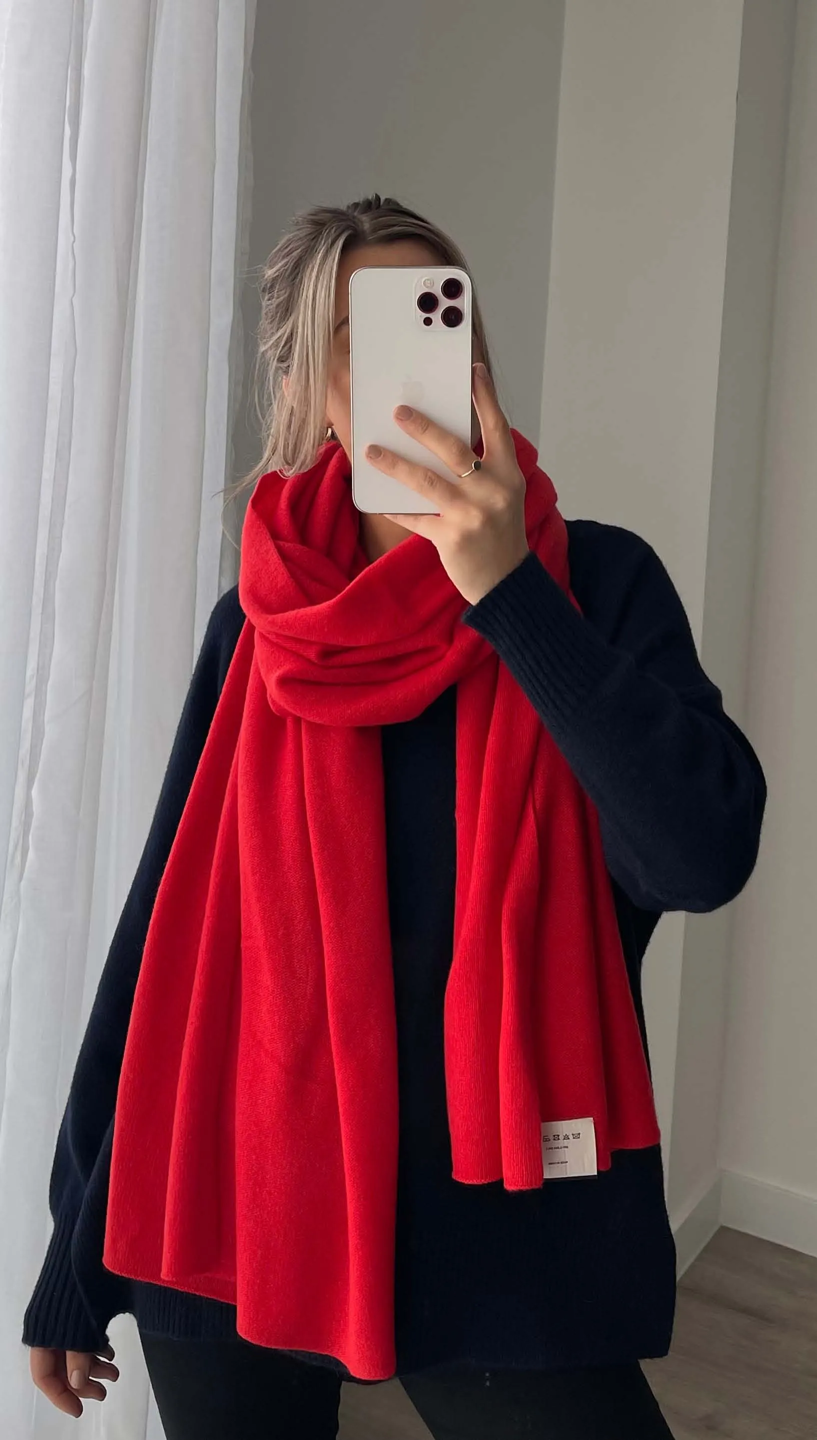 CASHMERE TRAVEL WRAP - POMEGRANATE