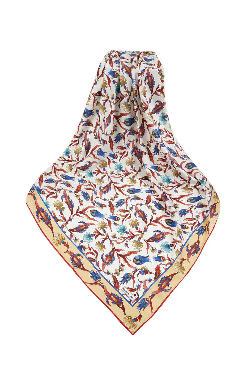 Gold Red Turkish Pattern Carnation Tulip Pattern Silky Square Scarf